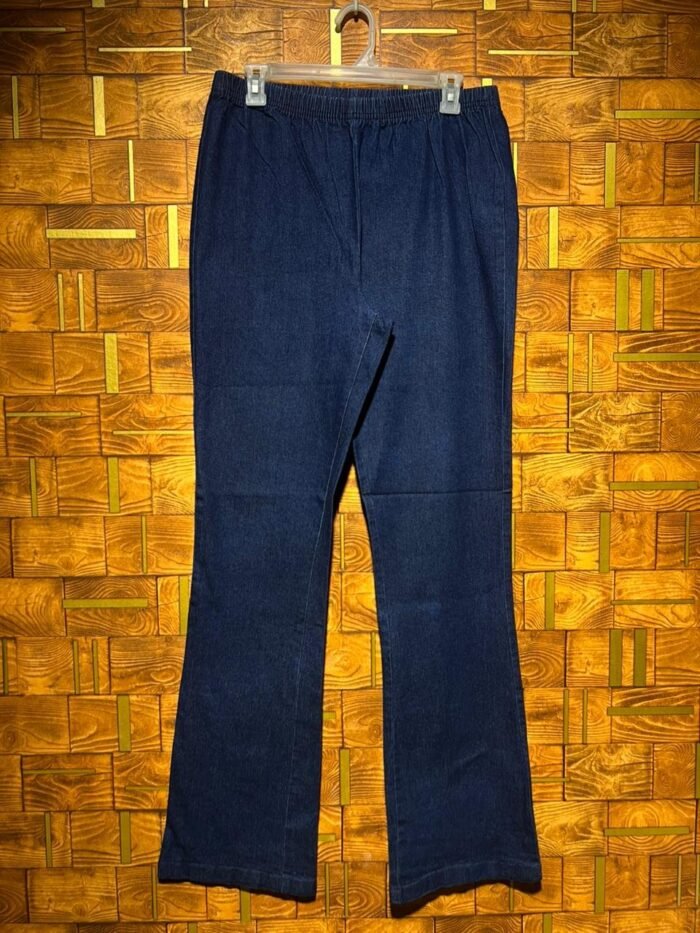 Bell bottom jeans west 32/36