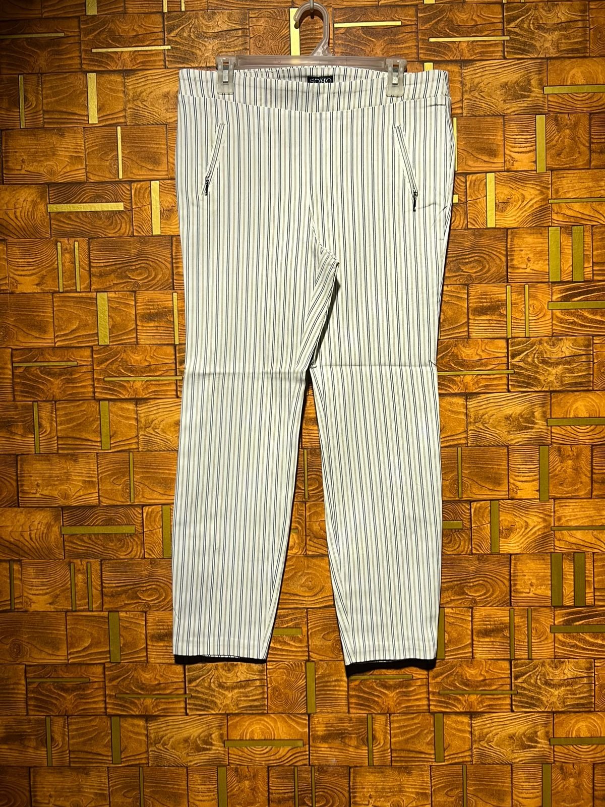 Premium Stretchable Jegging Pant – Soft & Comfortable Fit Small length 37