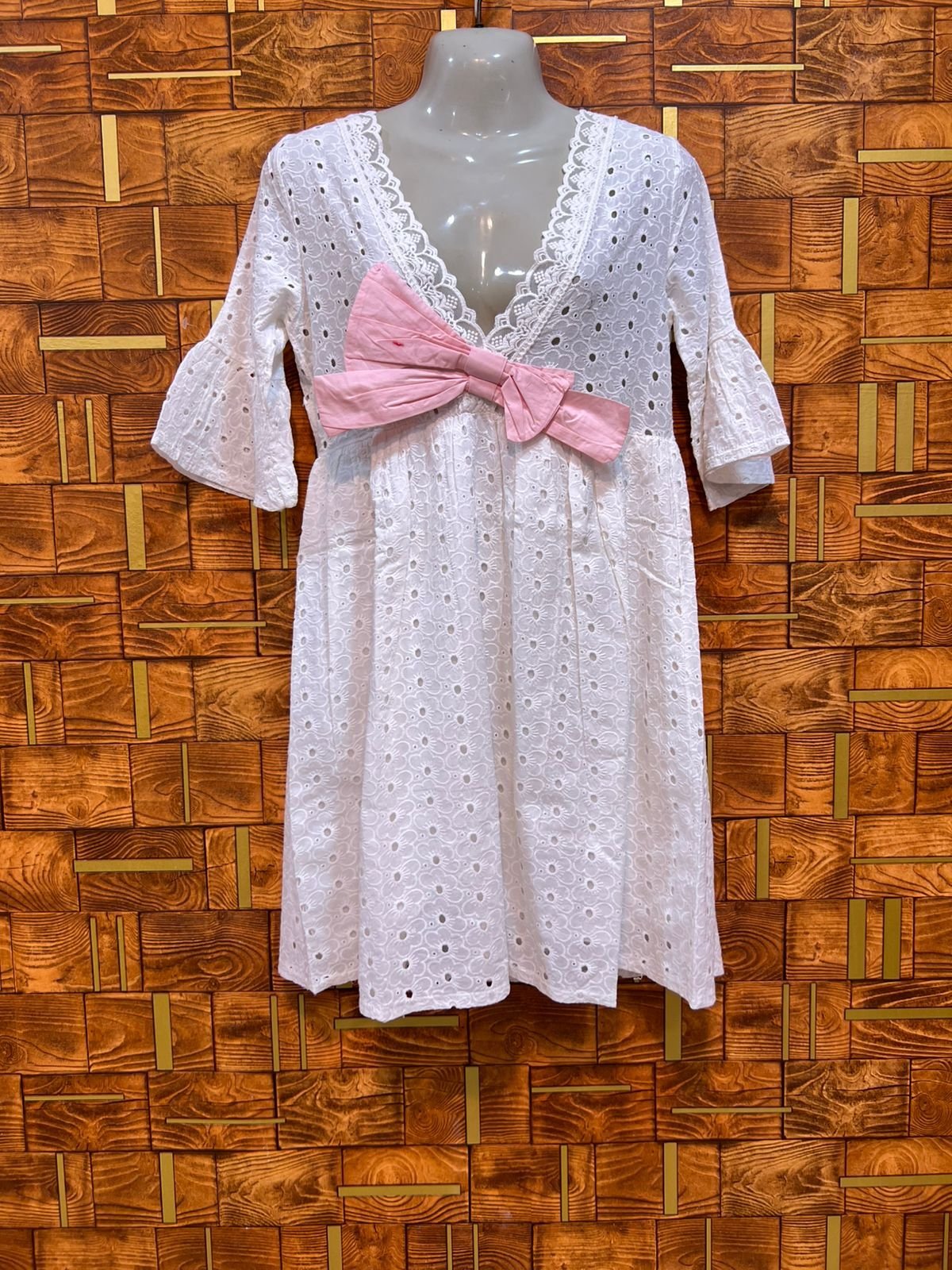 Long top small chikankari length 34 chest 17