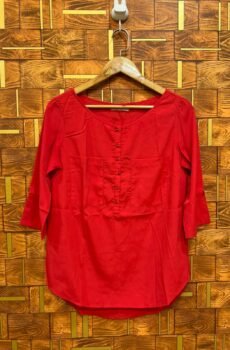 Short top medium chiffon length 28 chest 20