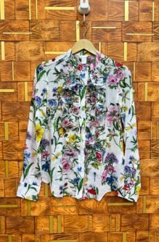 Short top X-Small chiffon length 25 chest 17