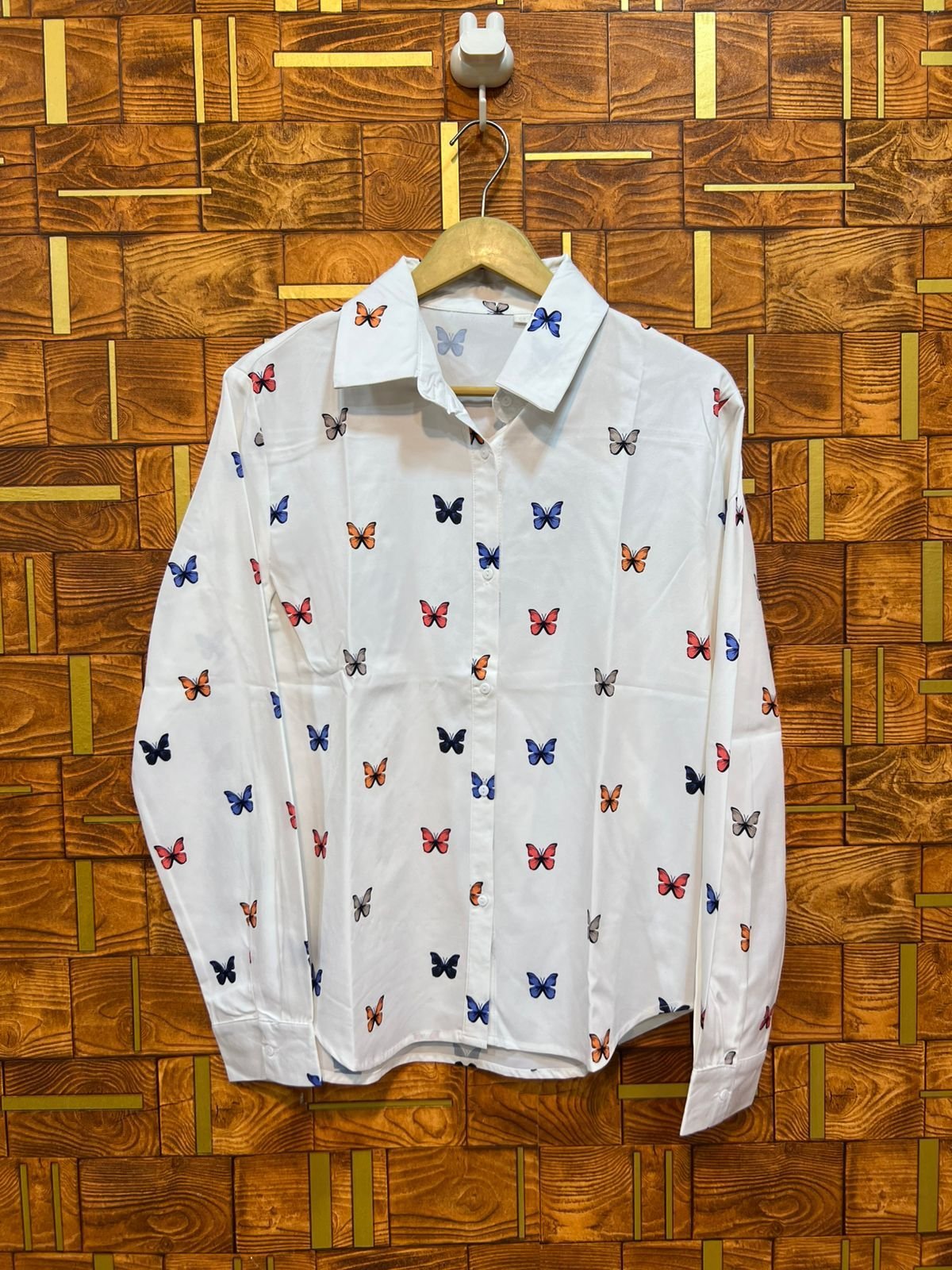 Short top medium silk length 25 chest 20