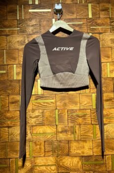 Crop top sports wear  small