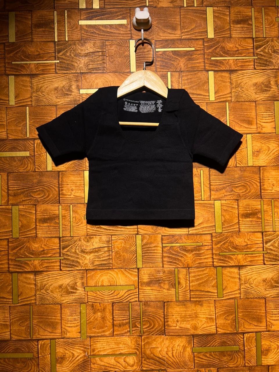 Crop top  sports wear small