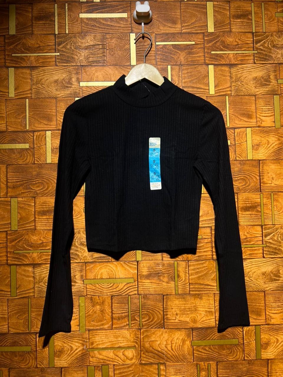 Crop top  jersey small