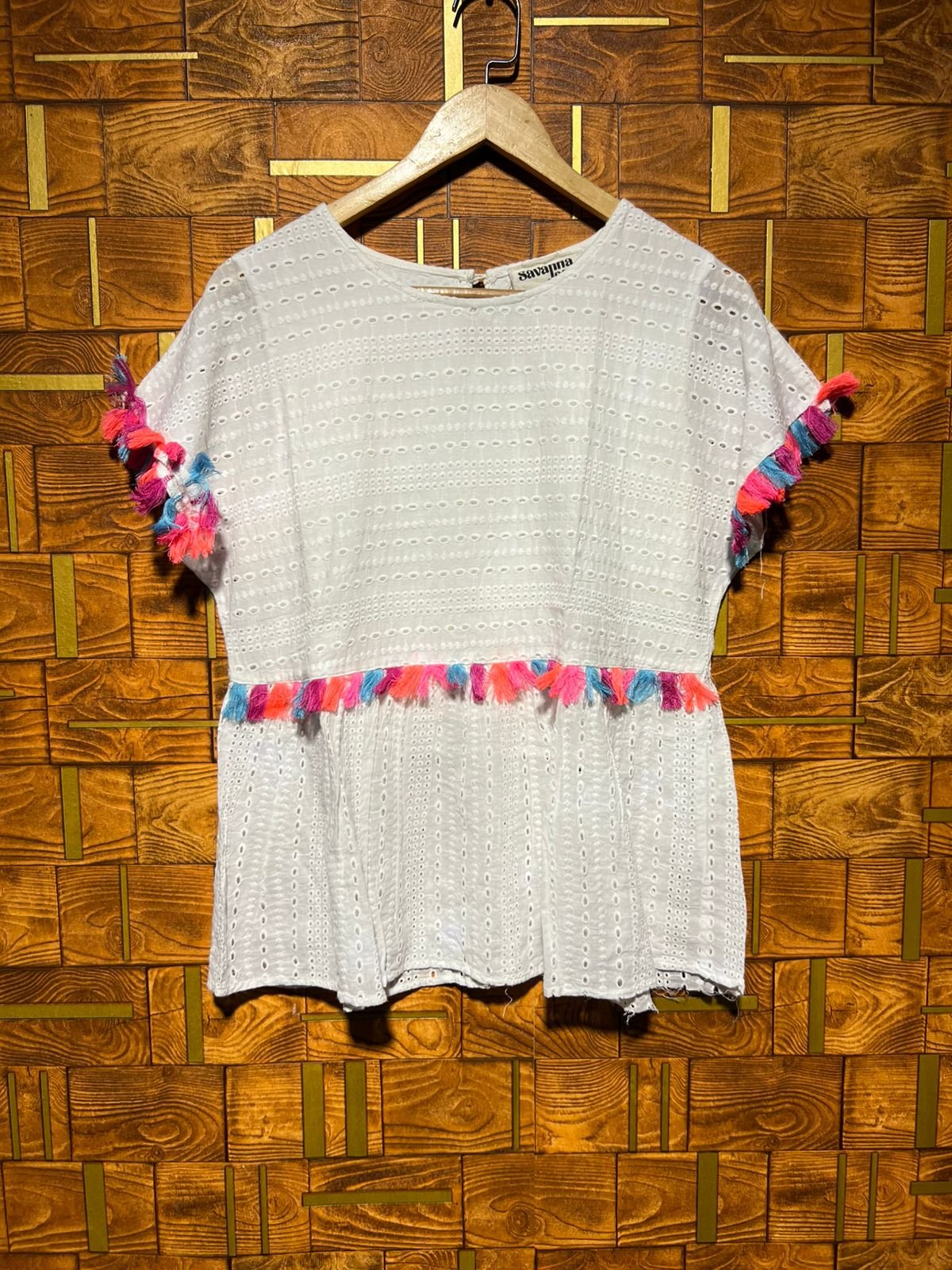 Short Top medium chikankari chest 20 length 24
