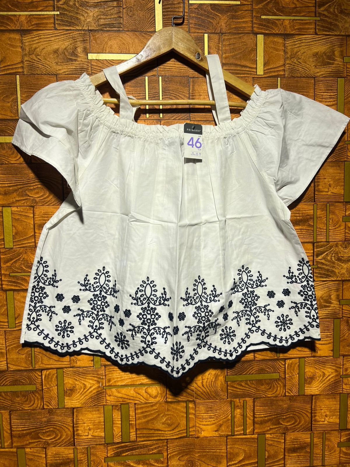 Short Top medium cotton chest 22 length 23