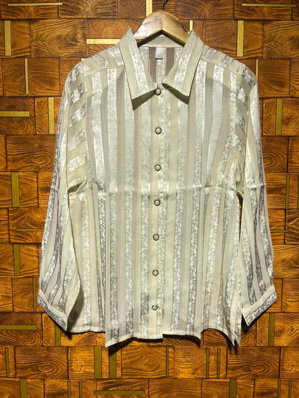 Short Top medium chiffon chest 20 length 27