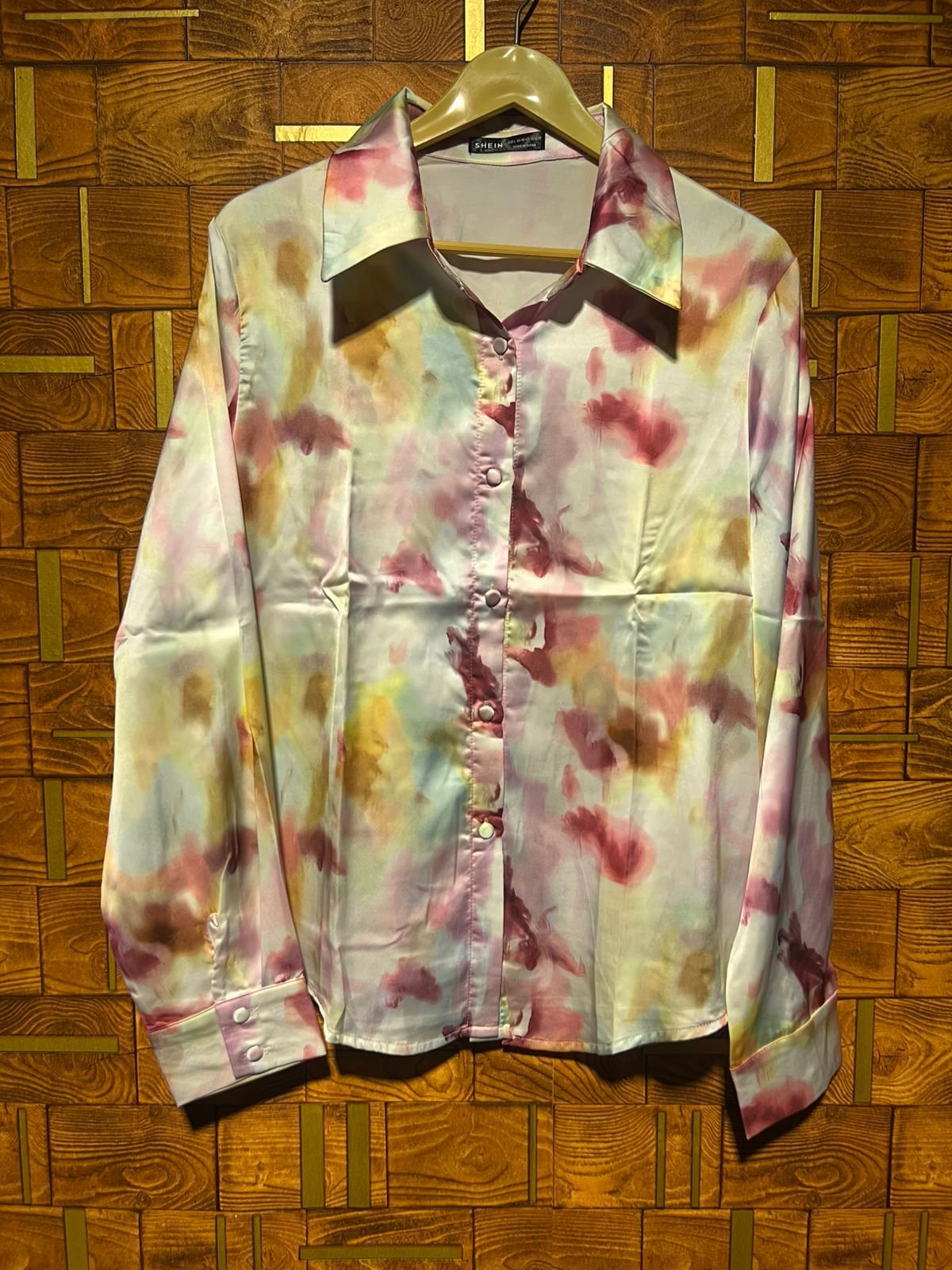 Short Top medium silk chest 21 length 26