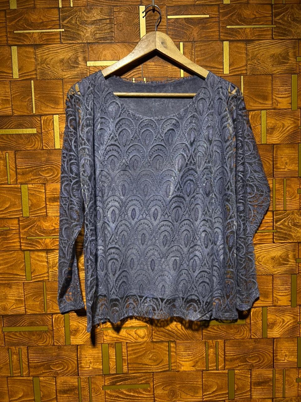 Short top medium Net chest 22 length 23