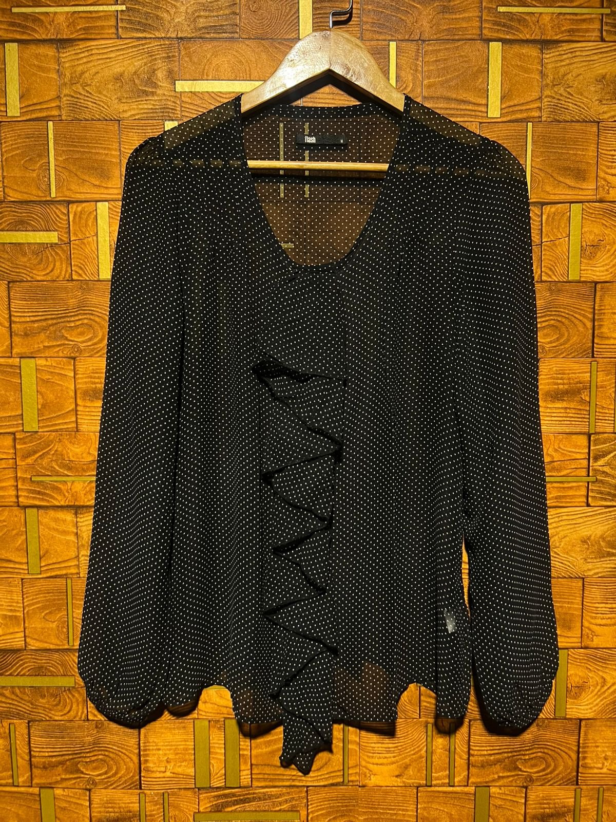 Short Top small chiffon chest 18 length 26