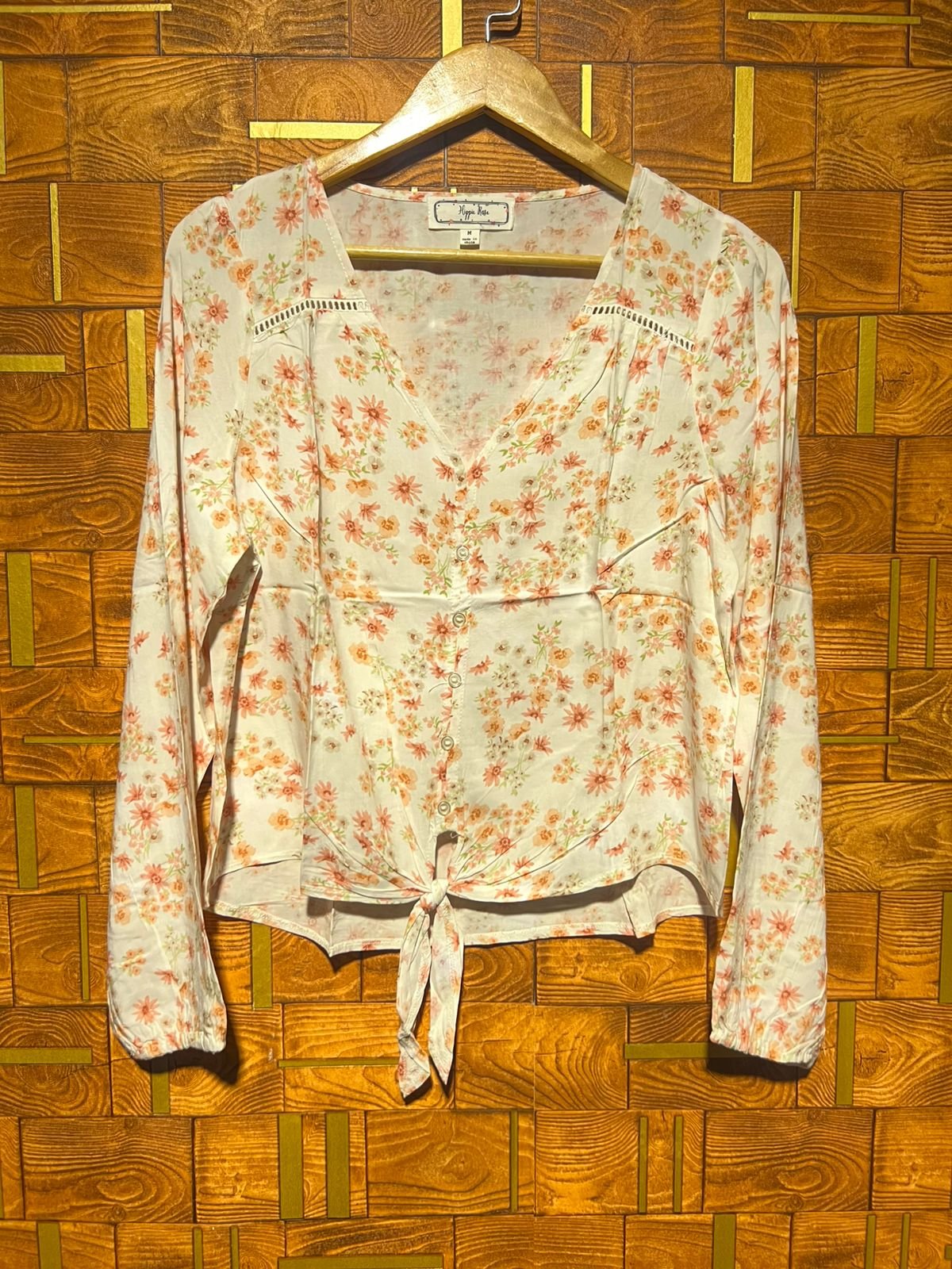 Short top small linen chest 18 length 23
