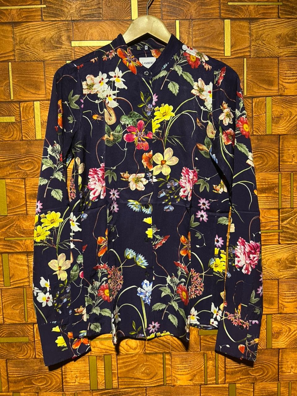 Short top small linen chest 18 length 26