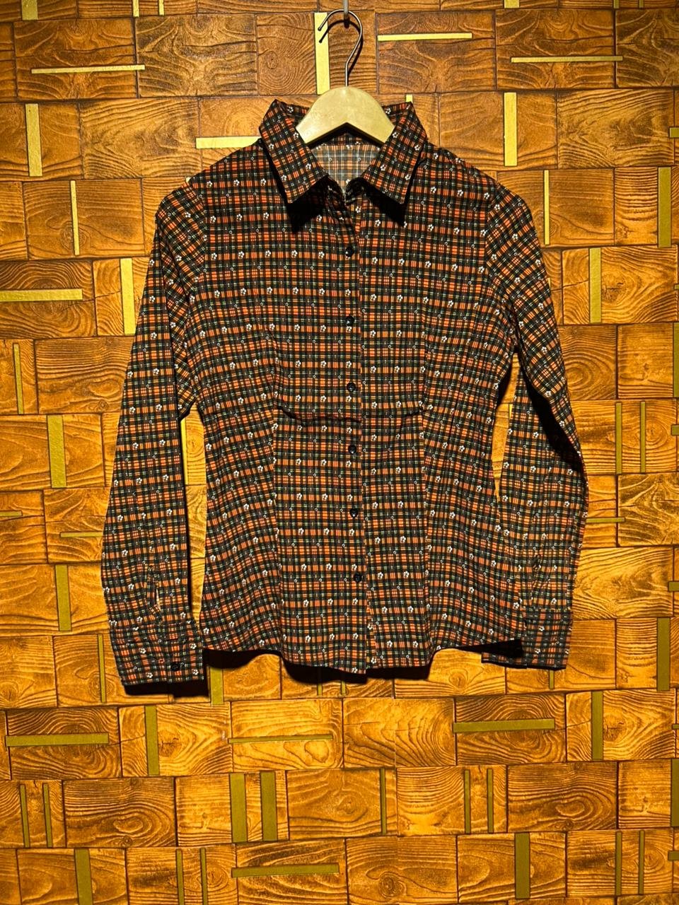 Short top small stretchable fabric chest 16 length 23