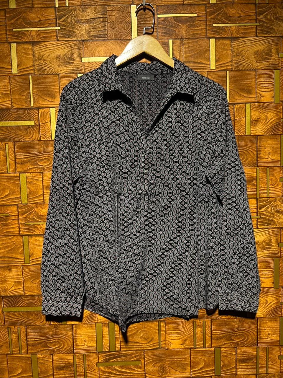 Short top medium linen chest 22 length 28