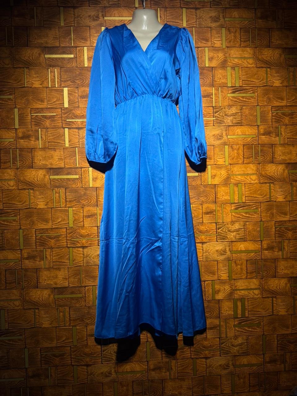Western Maxie small chest 17 length 55 silk