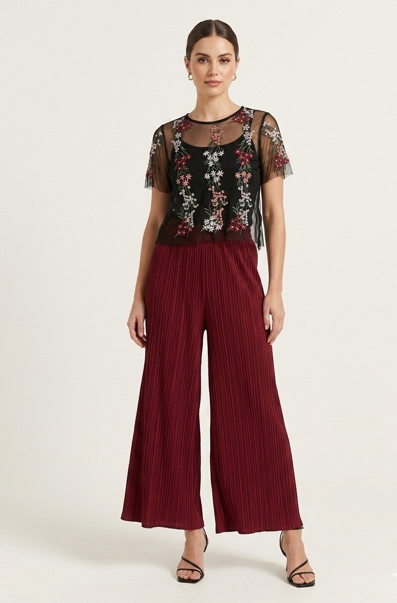 Western Outfit Small