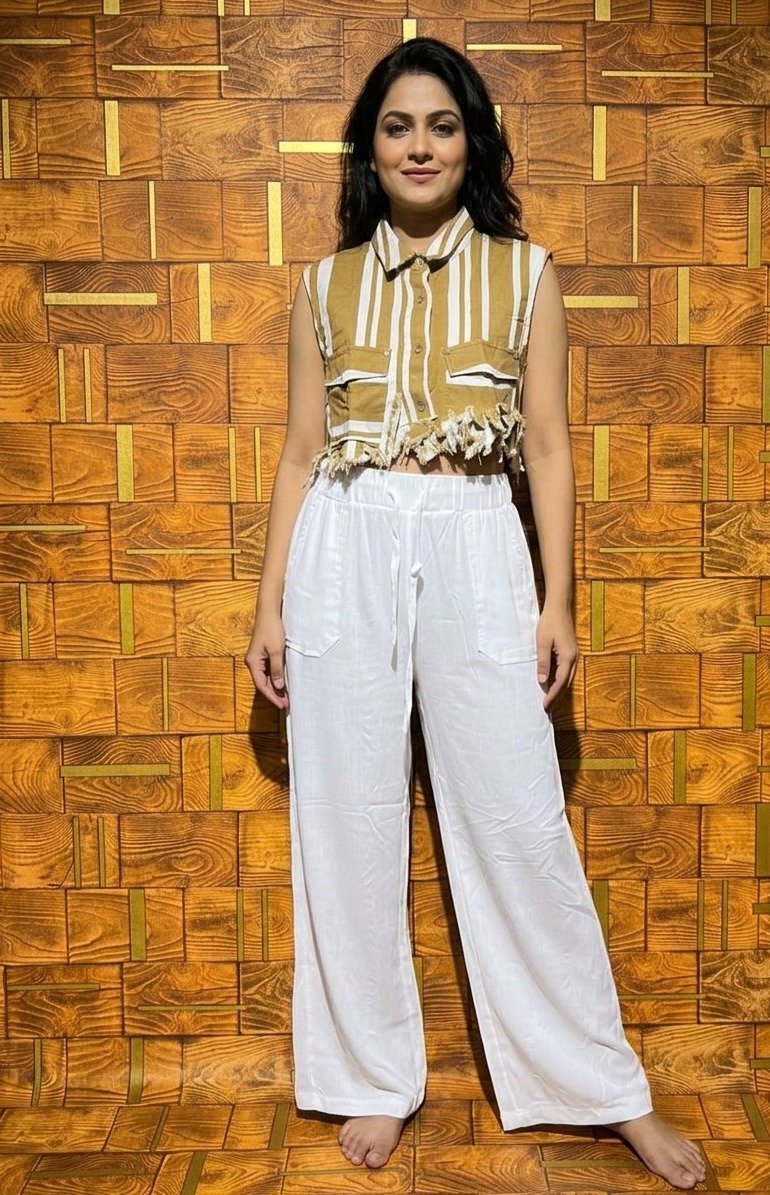 Western Outfit small
