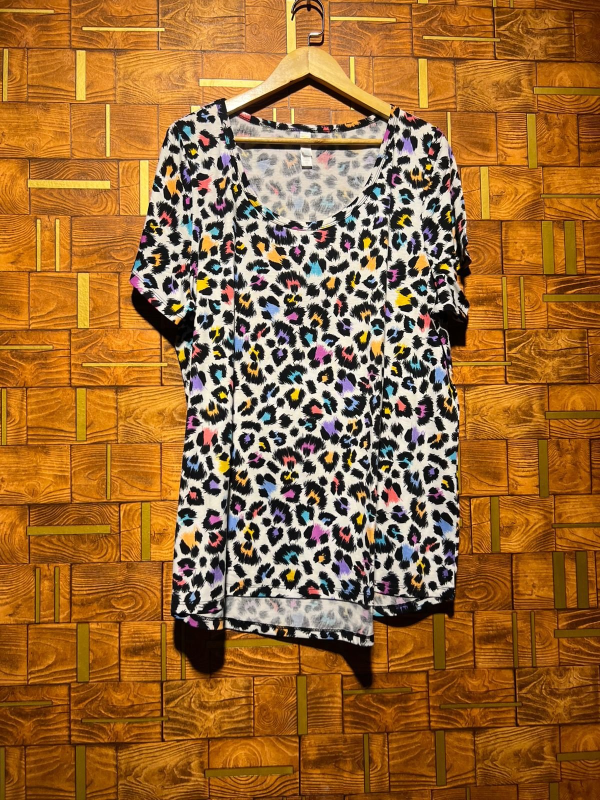 Oversized Casual T-Shirt Large Length 31