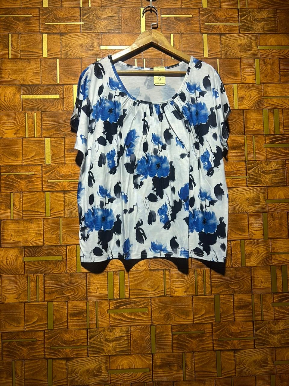Oversized Casual T-Shirt Large Length 26
