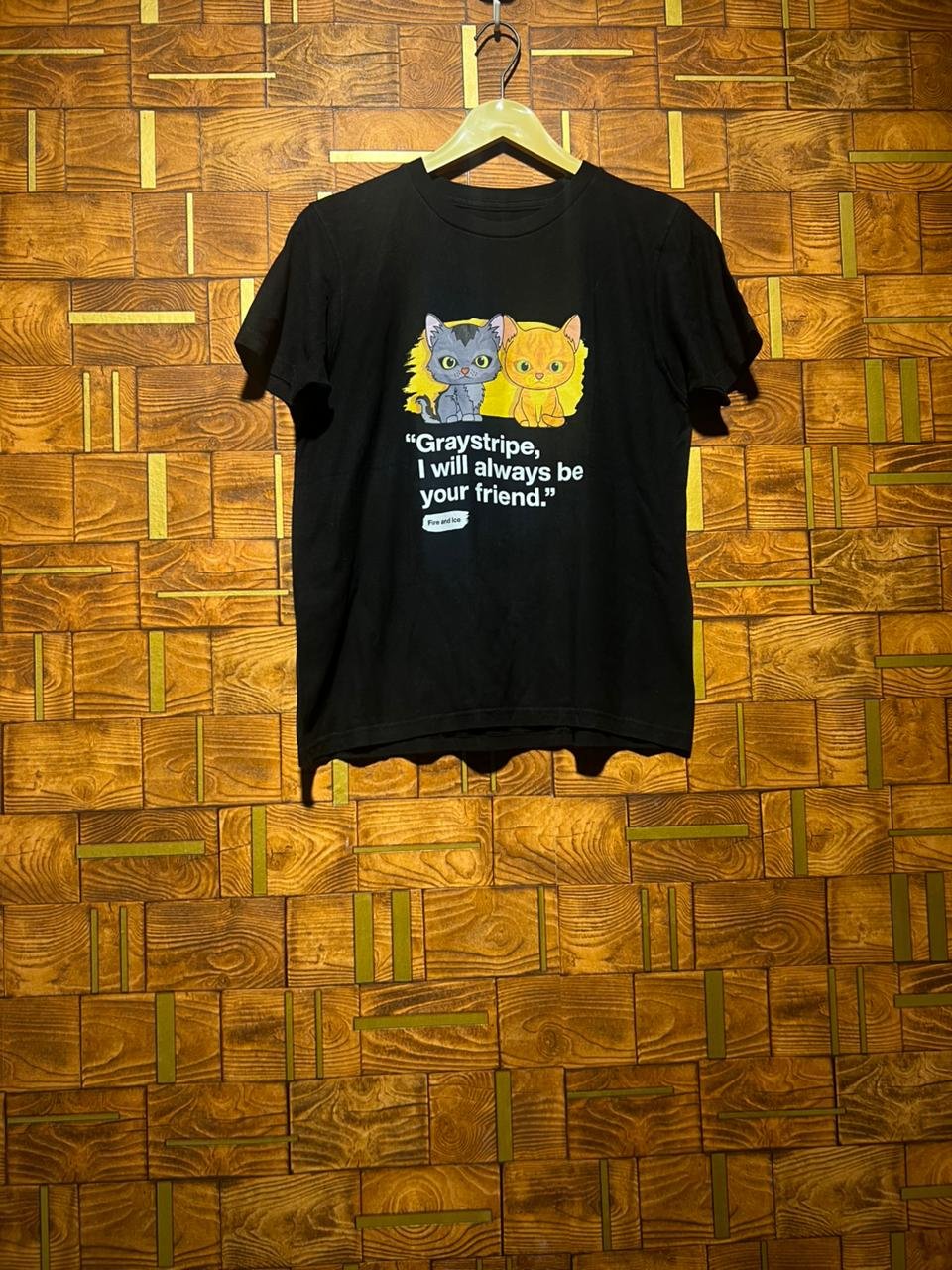 Loss fit Casual T-Shirt small Length 23