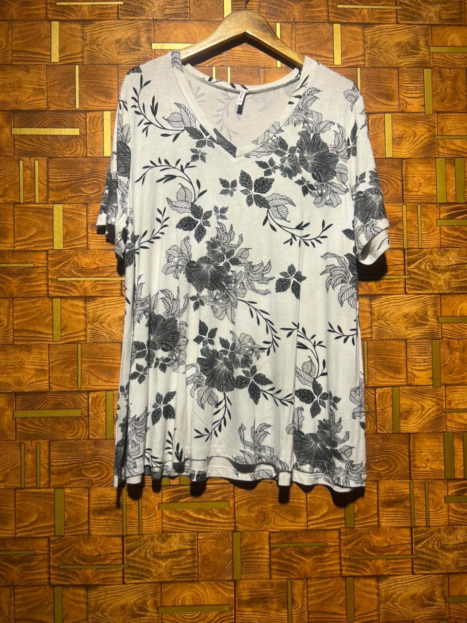 Oversized Casual T-Shirt XL Length 30