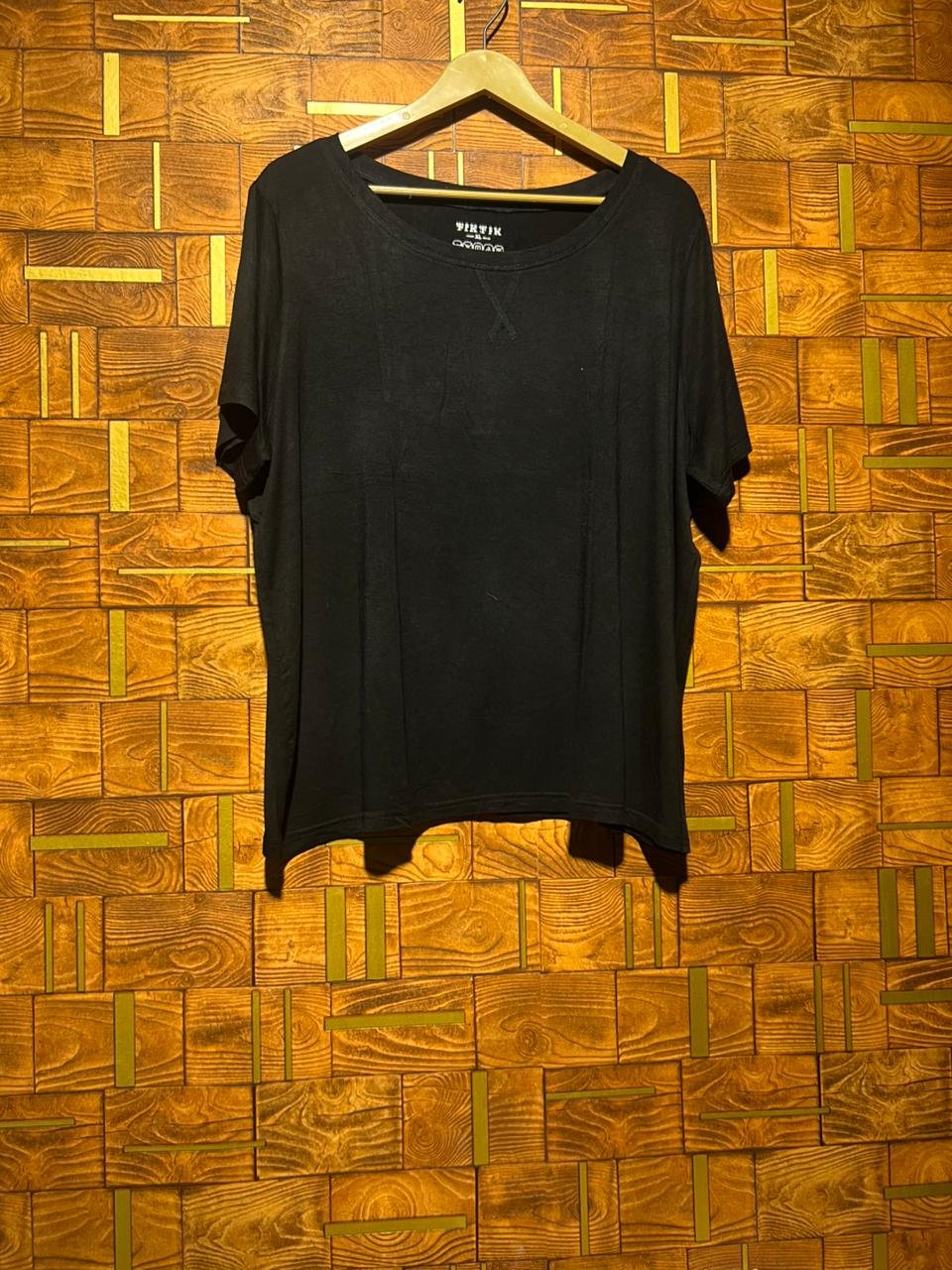 Oversized Casual T-Shirt medium Length 25