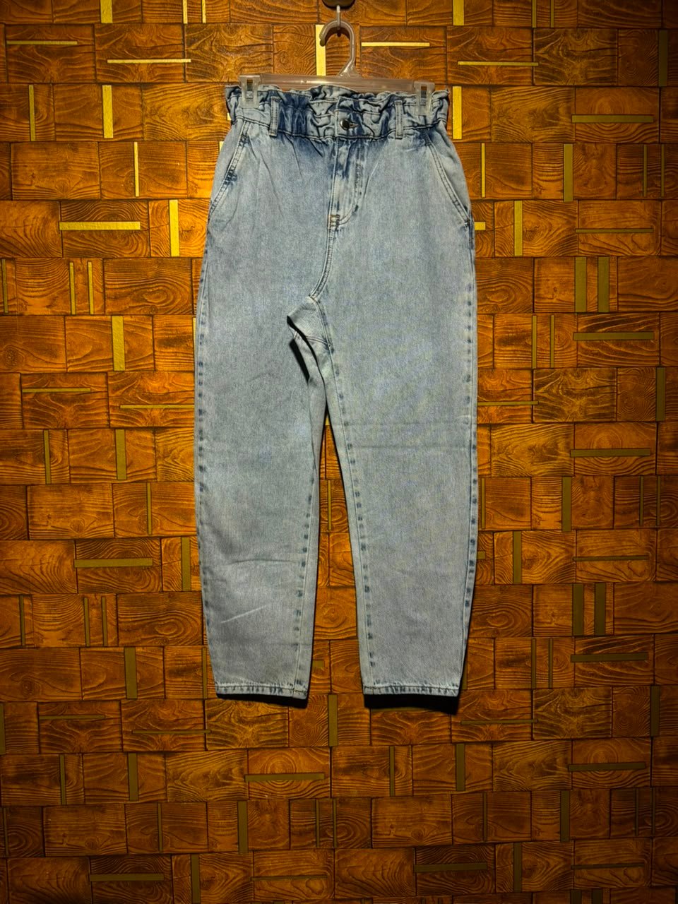 Mom jeans west 28 length 38 J.101