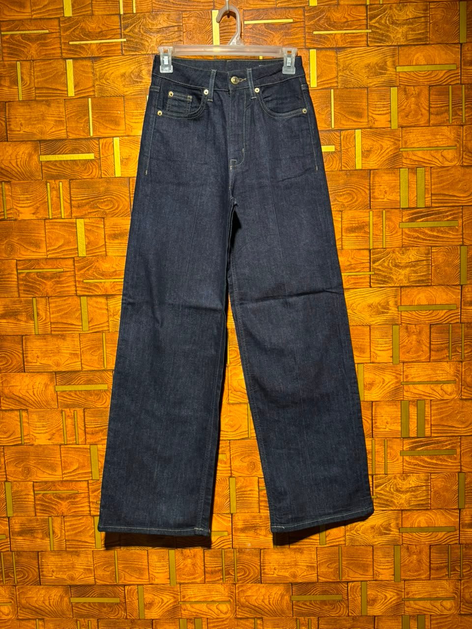 Wide leg jeans west 28 length 42 J.103