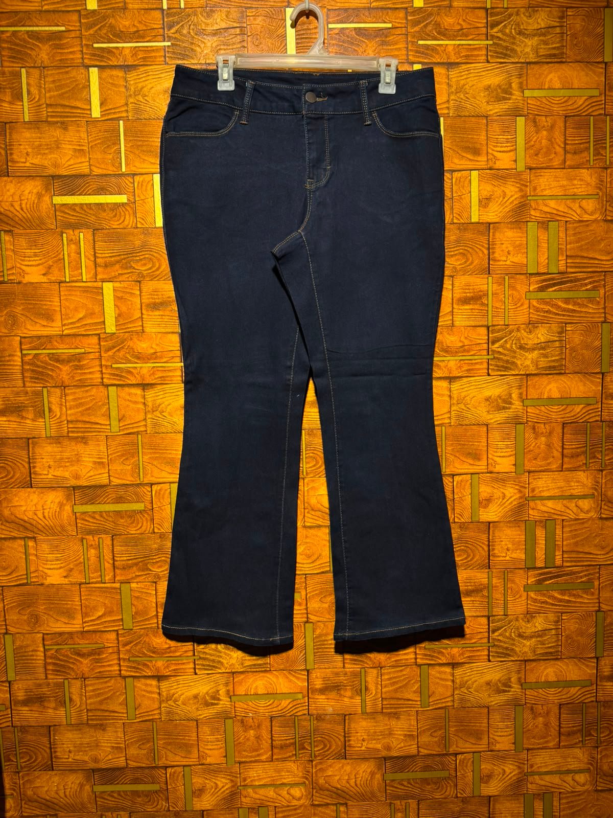 Bell bottom jeans west 36 length 38 J.91