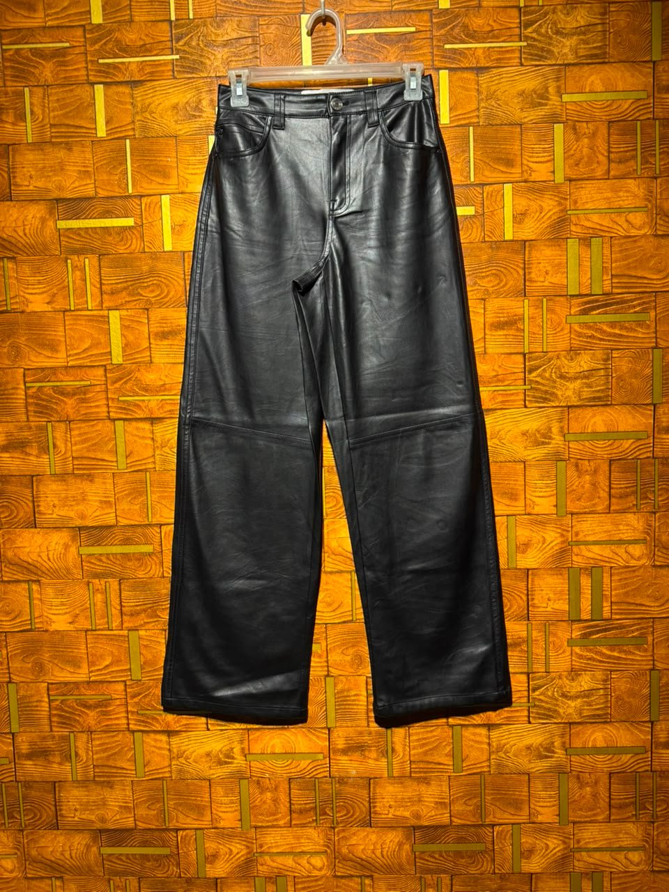 Wide leg jeans west 26/28 length 39 J.111