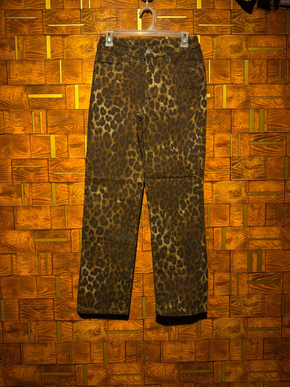 Wide leg jeans west 28 length 39 J.20