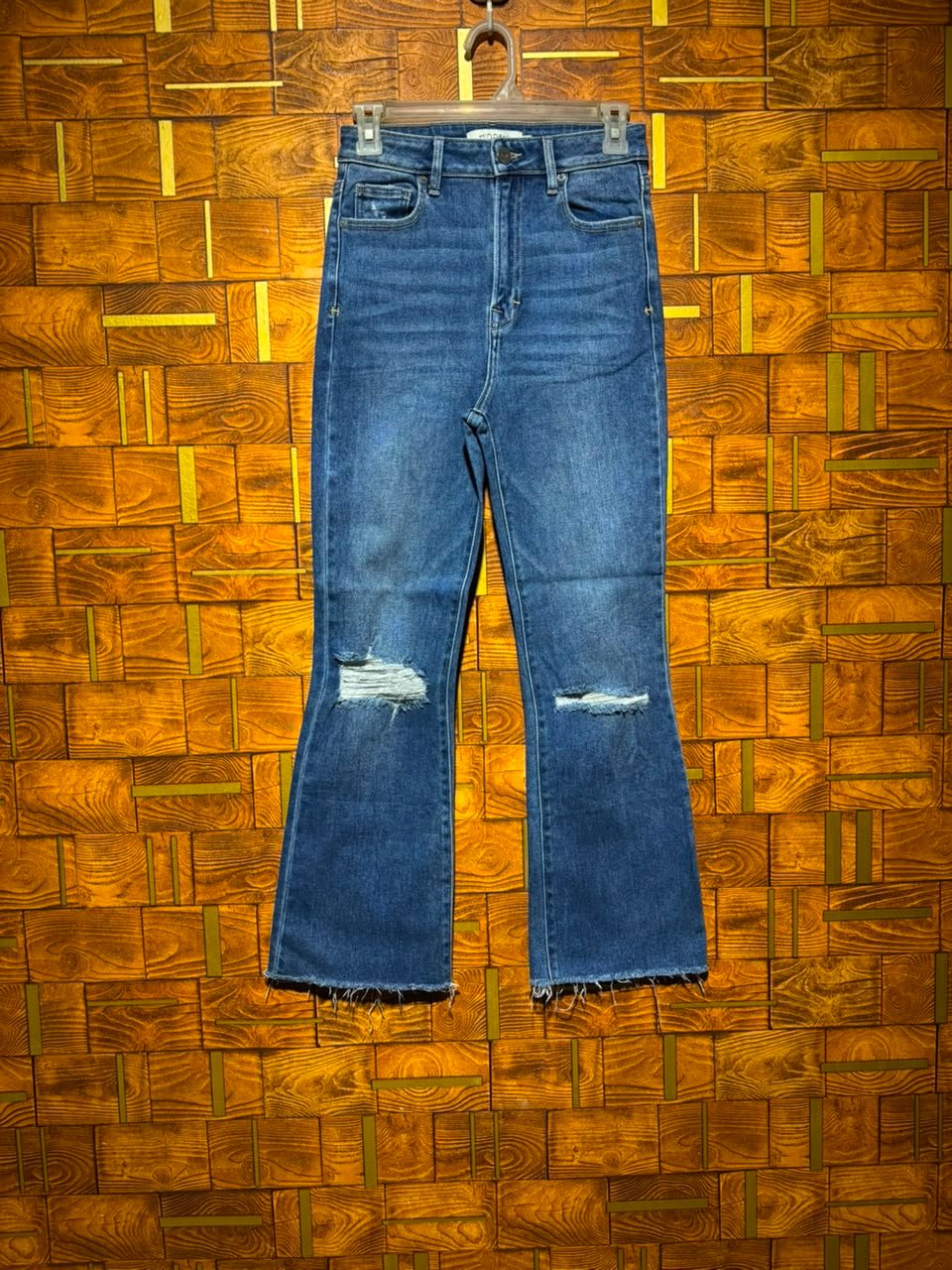 Bell bottom jeans west 26/28 length 38 J.54