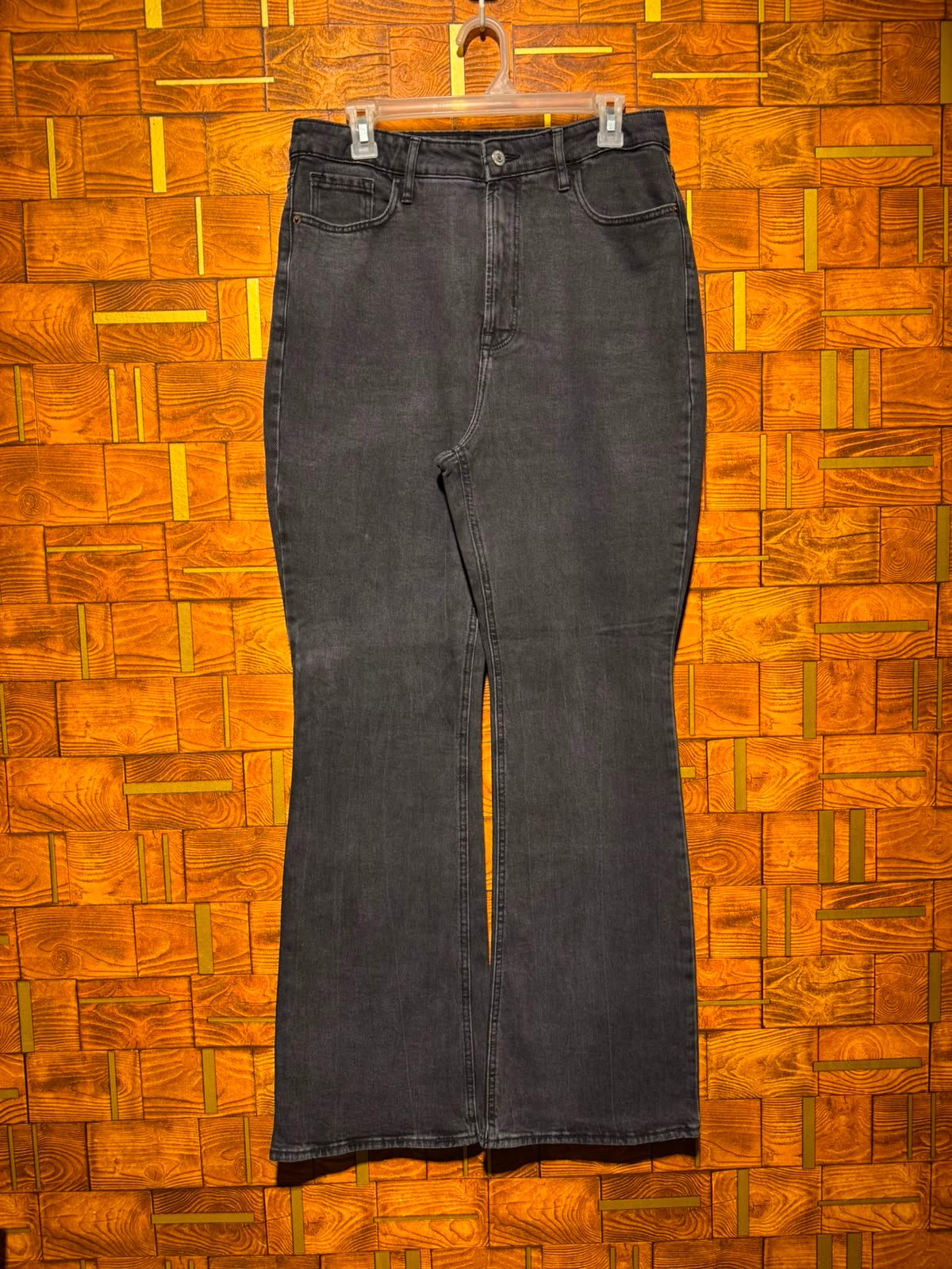 Bell bottom jeans west 34 length 46 J.72