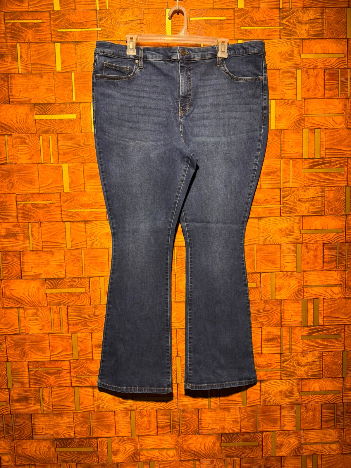 Bell bottom jeans west 40/42 length 41 J.79