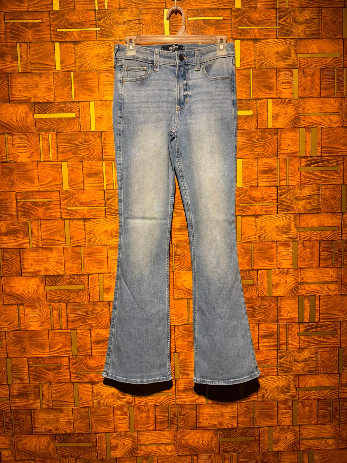 Bell bottom jeans west 28/30 length 41 J.80