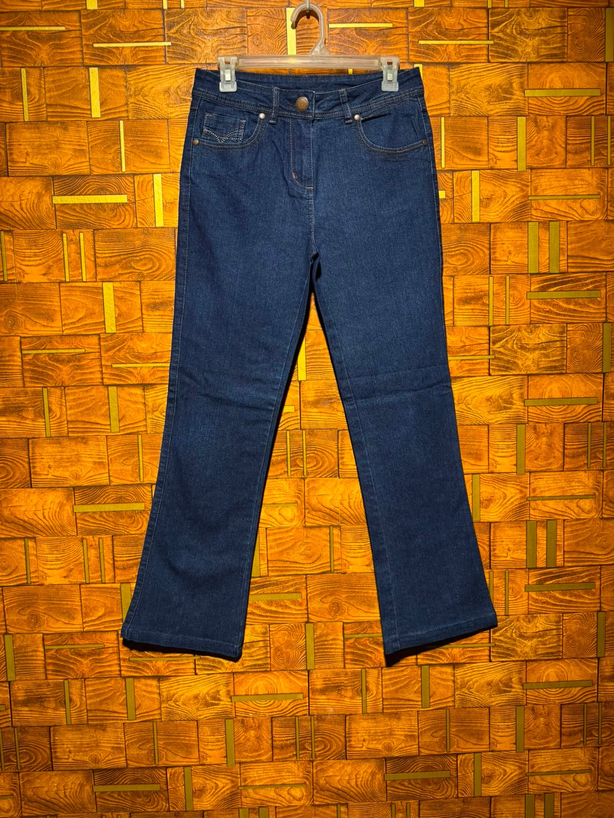 Bell bottom jeans west 32 length 39 J.82