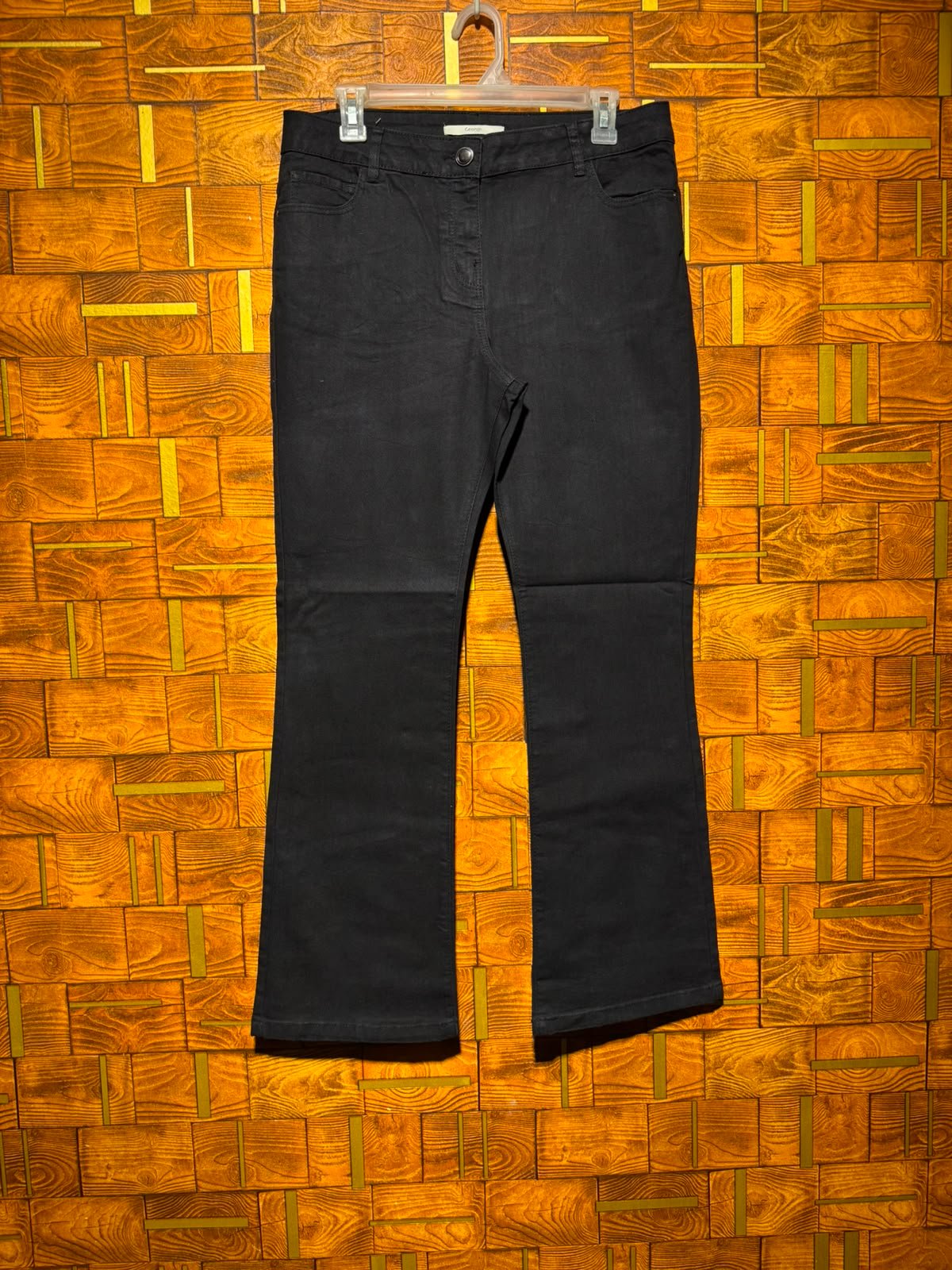 Bell bottom jeans west 34 length 40 J.83