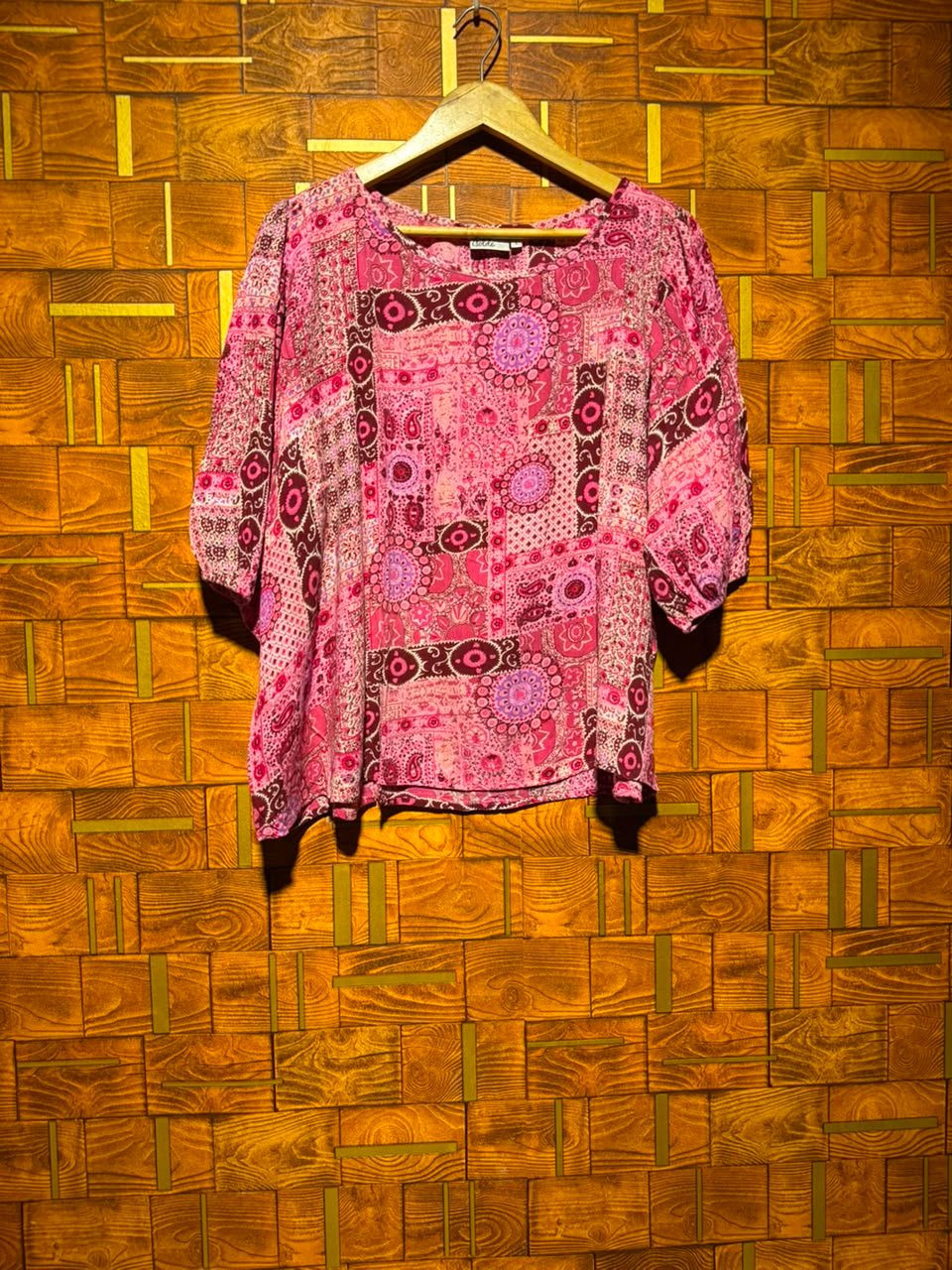 Short top XL chest 29 Length 26
Cotton