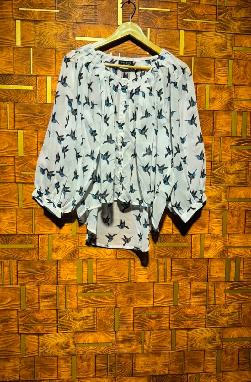 Short top baggy style medium length 29
Chiffon