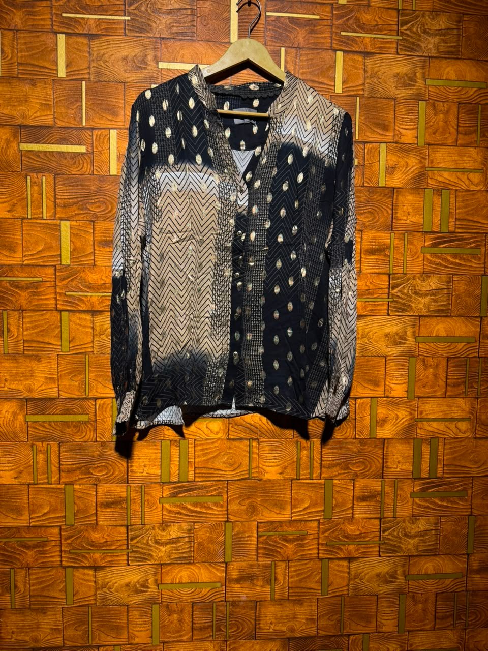 Short top medium chest 22 length 26 linen