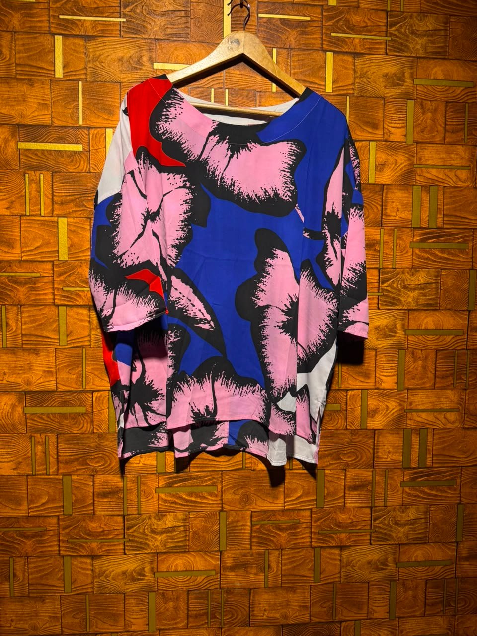 Short top baggy style medium length 29 chiffon