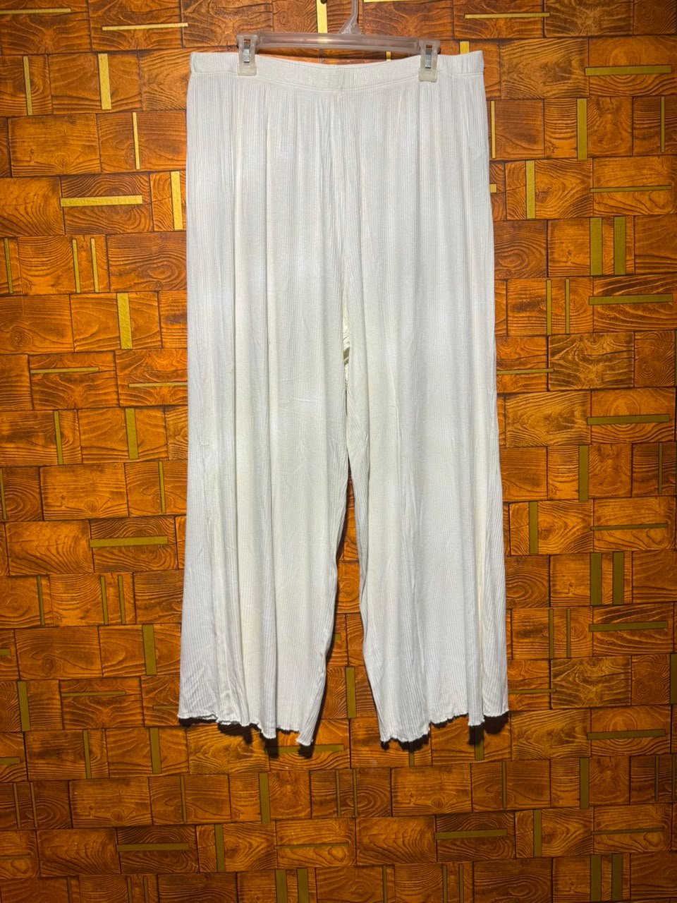Western plazo west 34/36 length 41
P.129