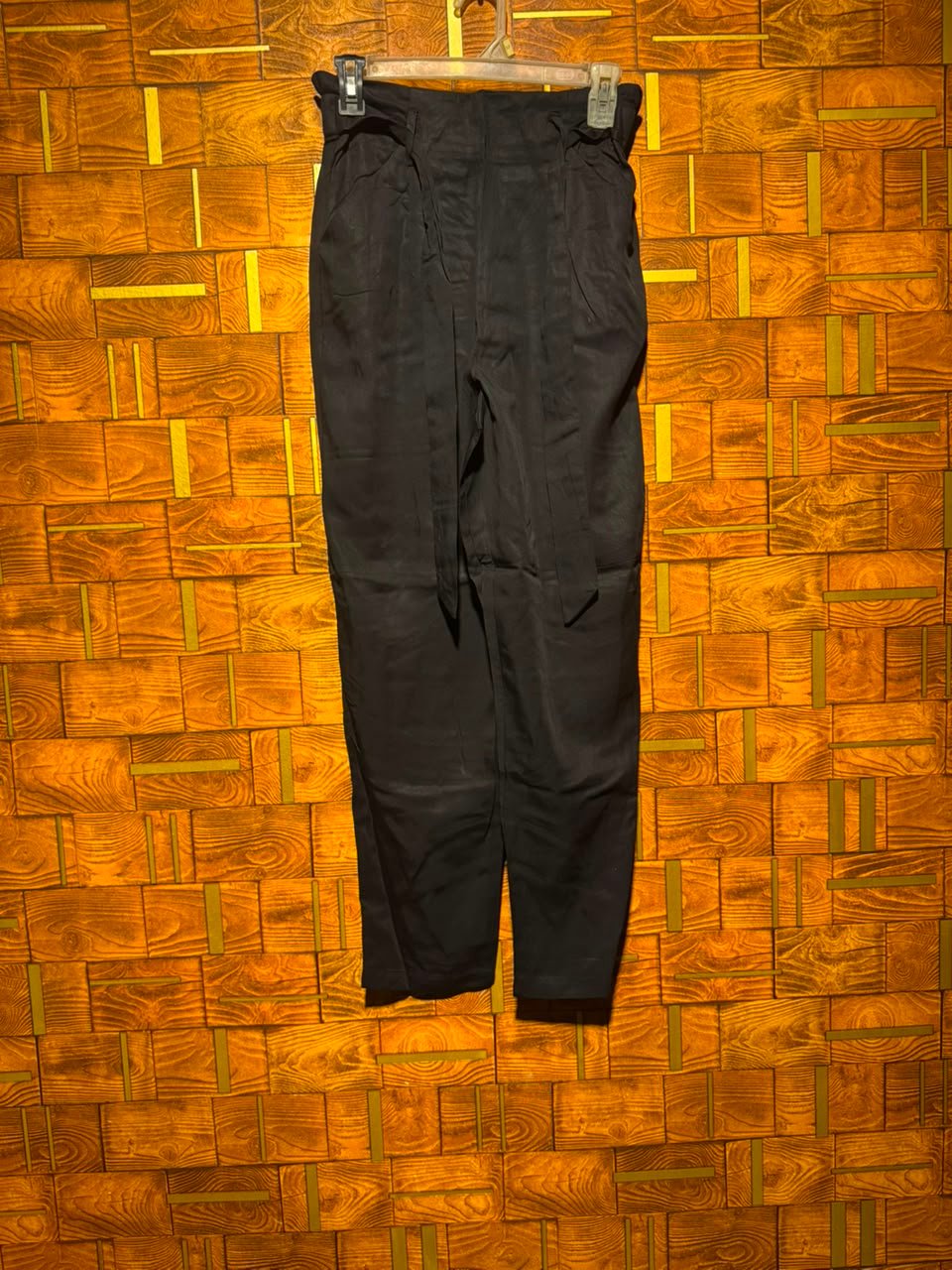 Western trouserwest 28 length 39
P.146
