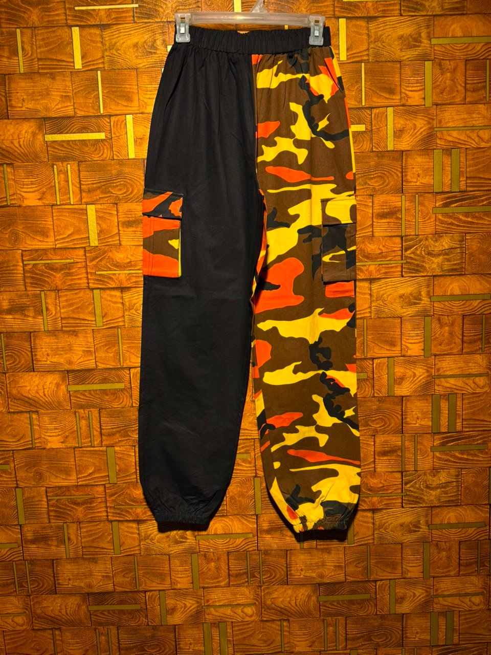 Western Cargo west 30/32 length 42
P.169