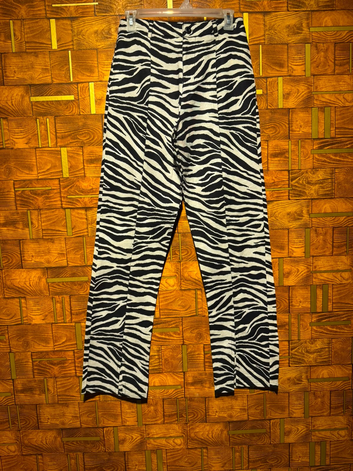 Western trouser west 28 length 43
P.185