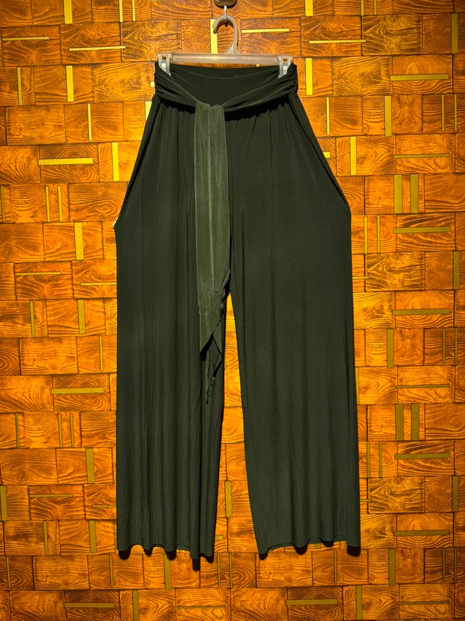 Western plazo west 28/30length 43
P.93