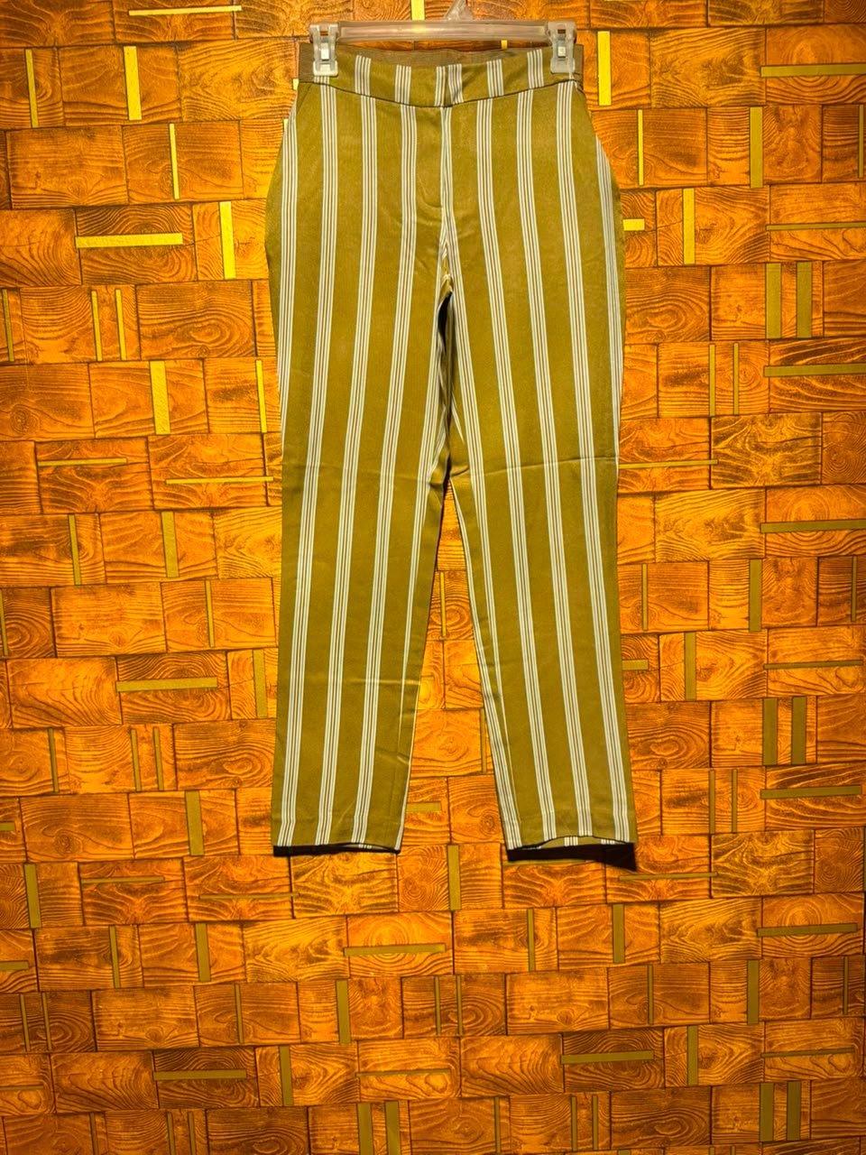 Western trouser west 28 length 37
P.99