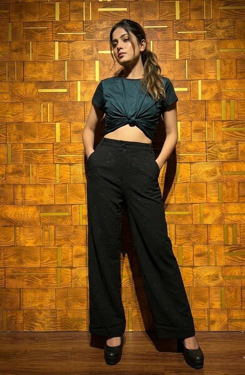 Western Outfit small